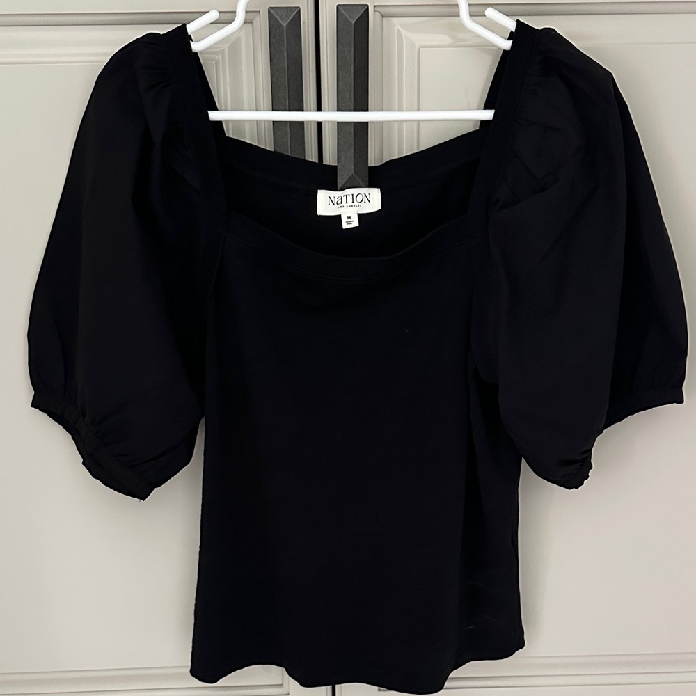 Nation LTD Women's Black Puff Sleeve Top Medium Never worn